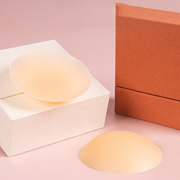 Ultra-Comfortable Non-Adhesive Nipple Covers - Image 2